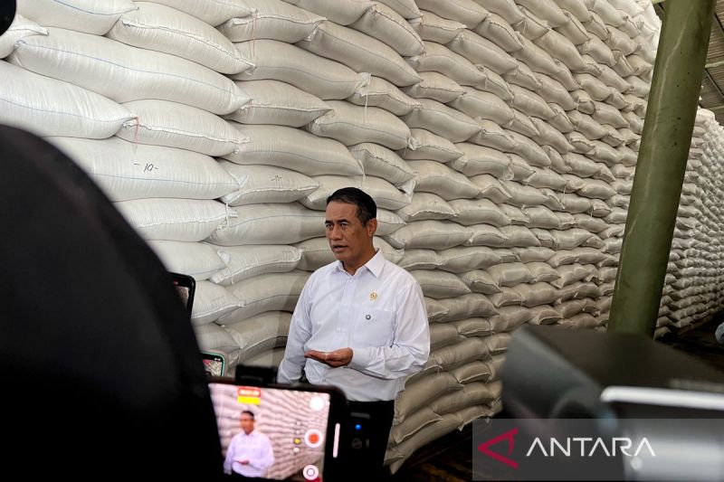 Sejarah Baru, Cadangan Stok Beras Nasional Tembus 5 Juta Ton