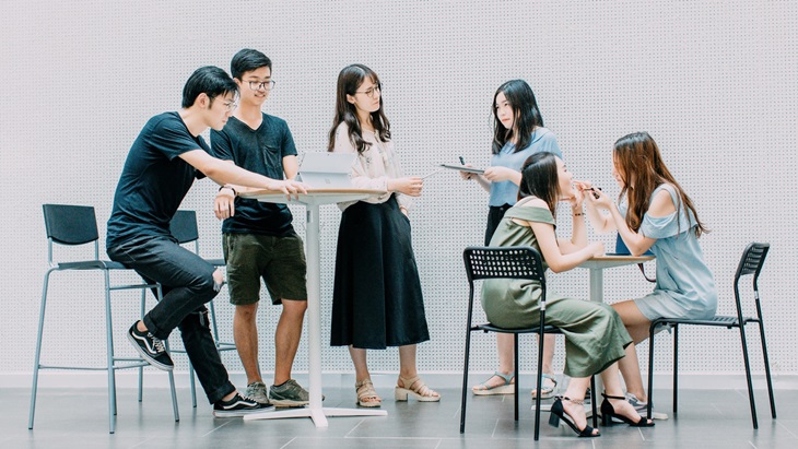 Aku Anak Magang yang Berjuang Membangun Relasi di Kantor