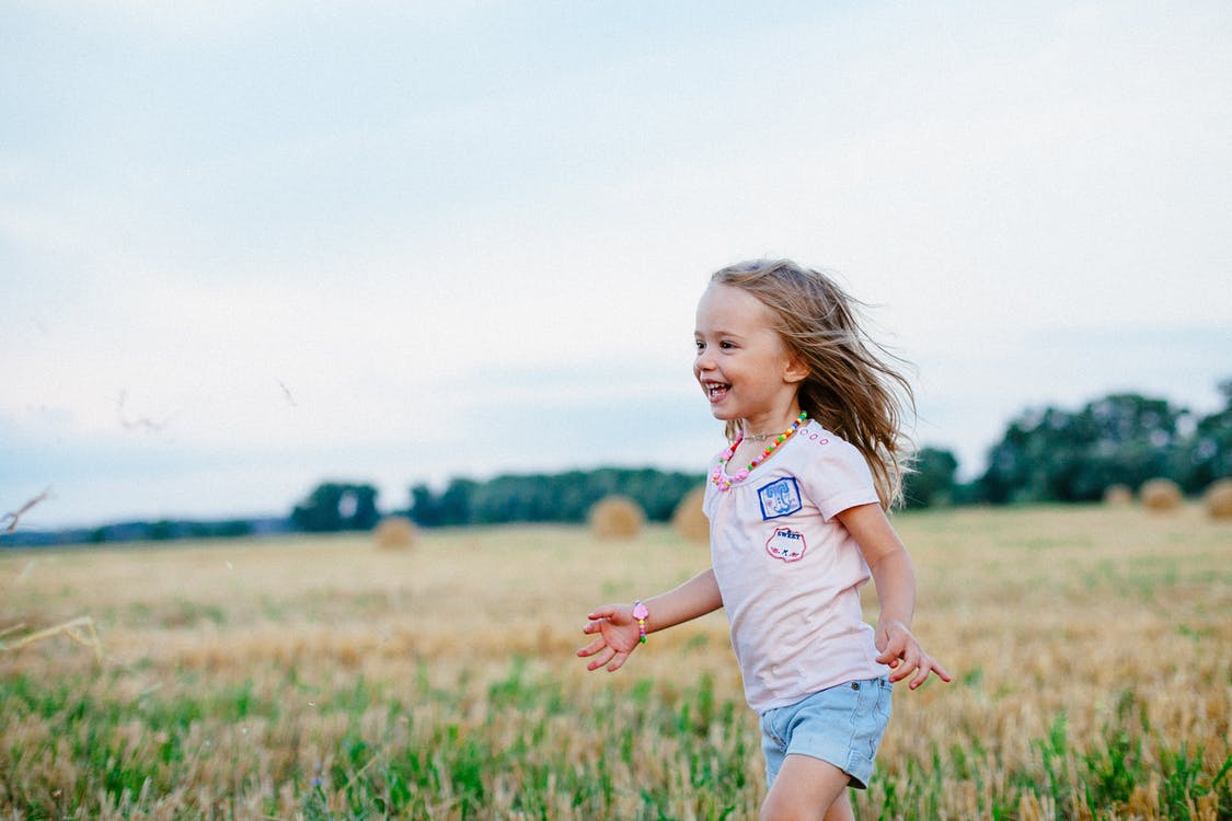 Kegagalan pertumbuhah anak bisa terjadi jika sang anak mengalami kekurangan gizi (Foto: pexels/pixabay)