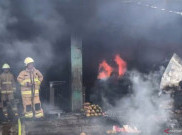 Pemprov Bentuk Tim Investigasi Kebakaran Pasar Induk Kramat Jati