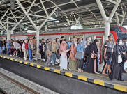 KAI Commuter Izinkan Penumpang Buka Puasa di KRL, Ini Aturan Lengkapnya