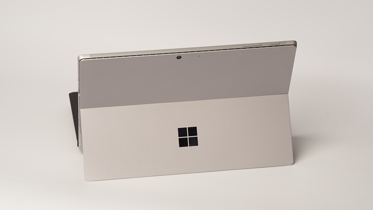 Microsoft Surface Keluaran 2021 akan Dapat Update Software 6 Tahun
