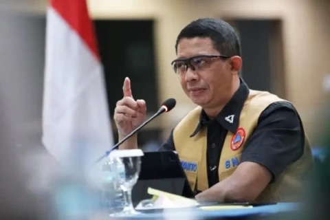 Abu Vulkanik Anak Krakatau Capai Jakarta, BNPB Siapkan Operasi Modifikasi Cuaca