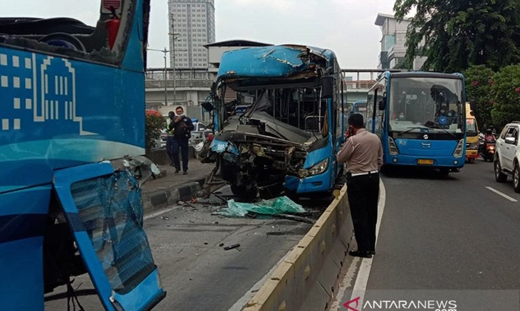 Anies Copot Prasetia Budi, Terkait Rentetan Kecelakaan TransJakarta?