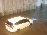 Hujan Lebat Landa Solo, Viaduk Gilingan Tergenang
