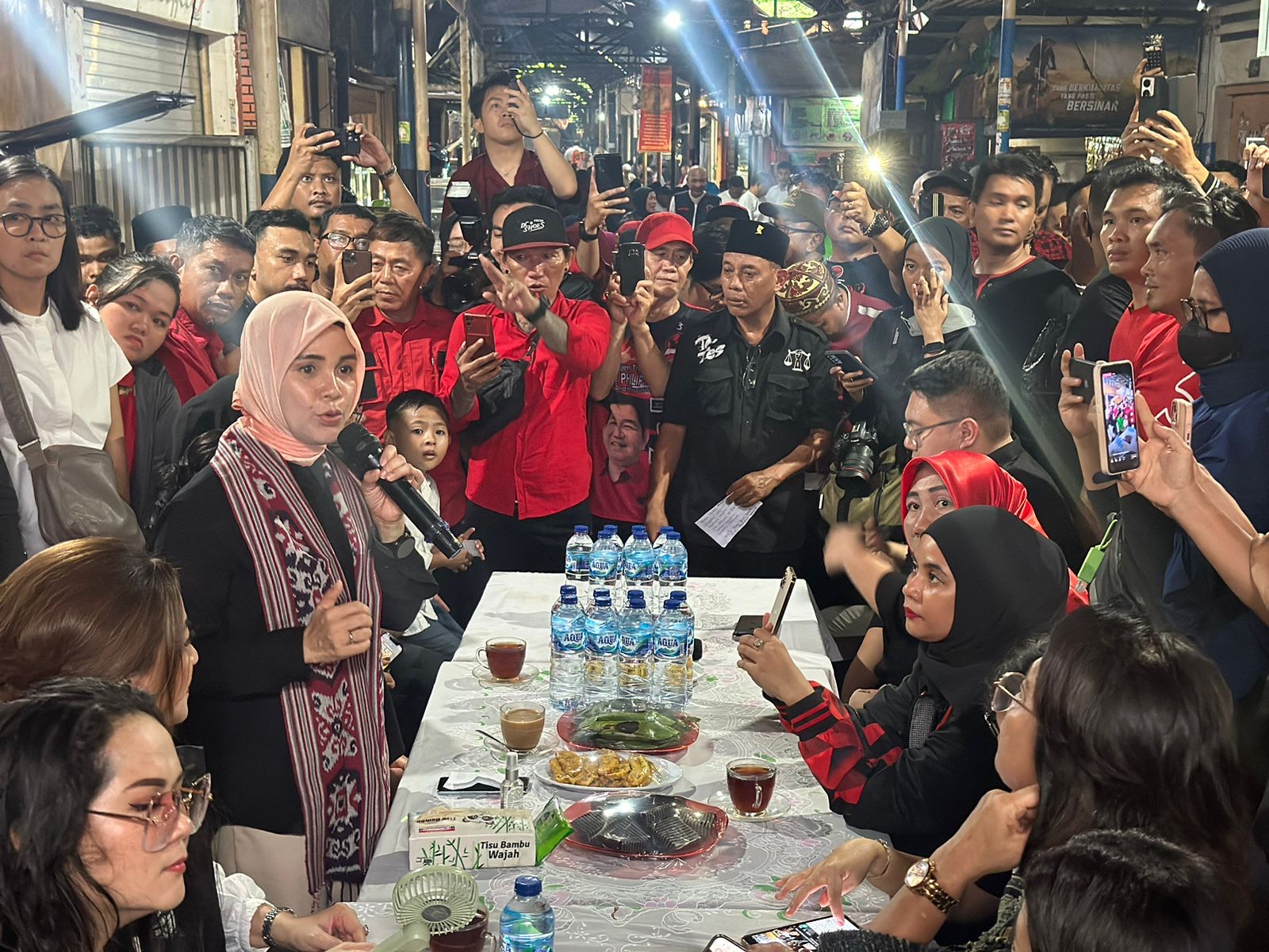 KTP Sakti Program Ganjar-Mahfud Diklaim Bakal Permudah Hidup Rakyat