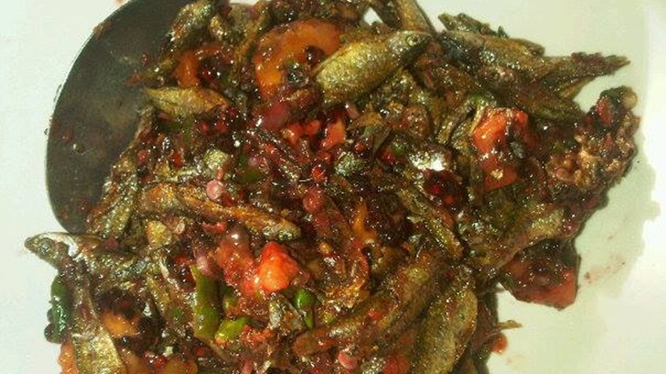 Cecah Depik, Ikan Kering yang Dimasak dalam Abu Panas