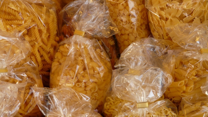 Alasan Mikroplastik Mengancam Manusia Terutama di Indonesia