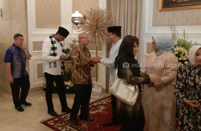 Warga Tak Harap Apa-Apa dari Open House Gubernur Anies