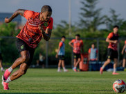 Alex Martins Tekankan Pentingnya Bangun Chemistry di Pramusim Persebaya Surabaya