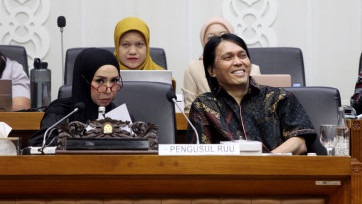 Melly Goeslaw dan Once Mekel Usulkan RUU Hak Cipta ke Baleg DPR