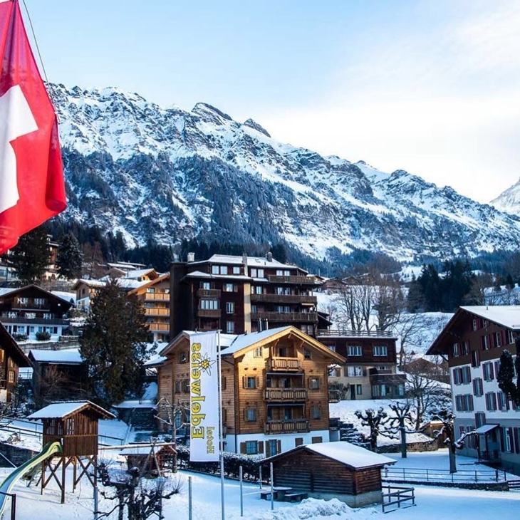 Wengen di Swiss. (Foto: instagram.com/thriftyfamilytravels)