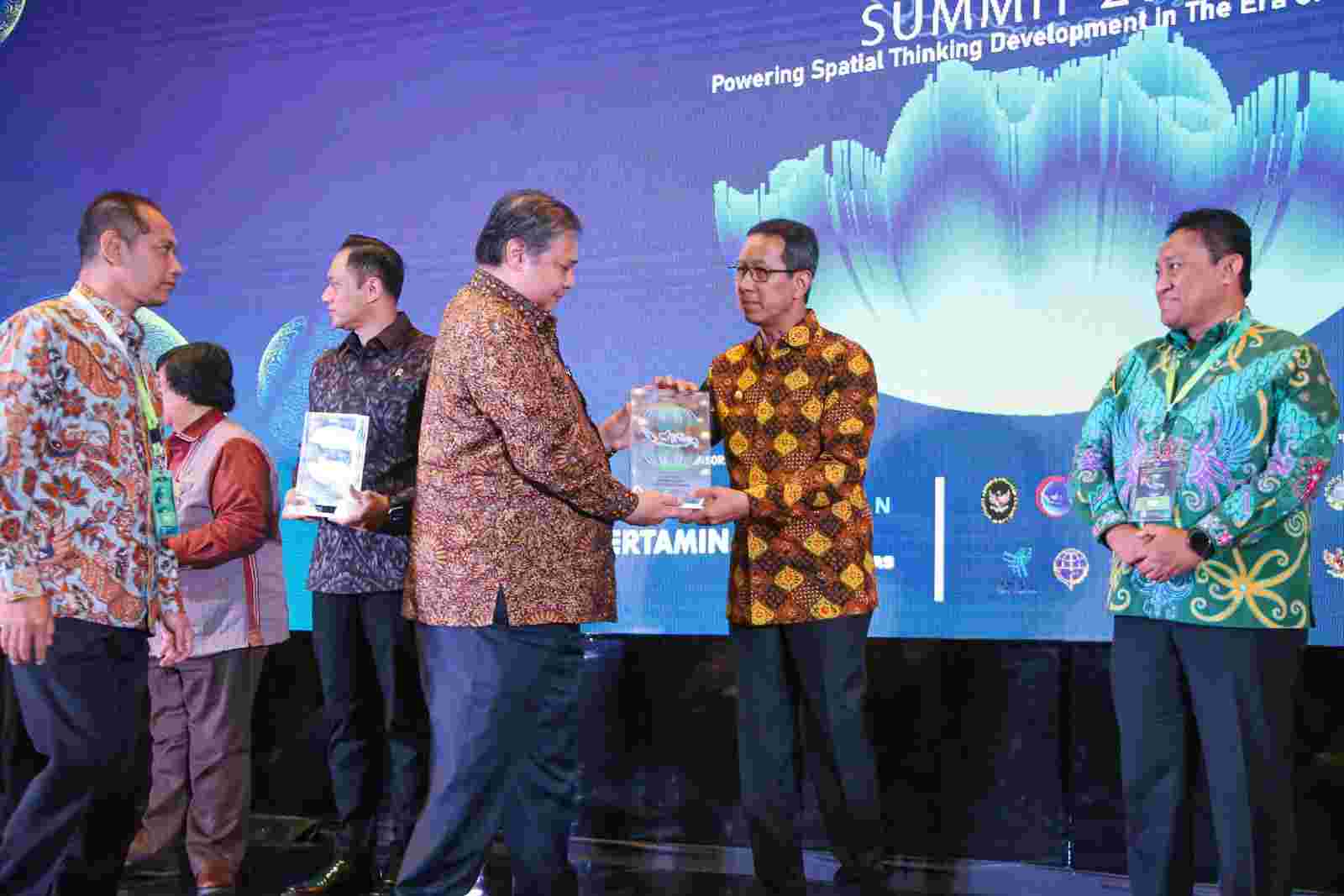  Pemprov DKI Raih Penghargaan One Map Policy for Better Governance
