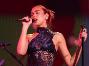 Sambangi Jakarta, Dua Lipa Gelar Konser 'Radical Optimism Tour
