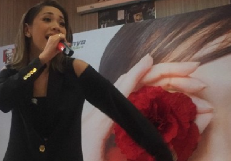 Ditunggu 5 Tahun, Album 