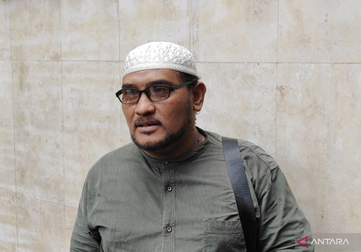 Pandji Pragiwaksono Sindir Ibadah Salat di 'Mens Rea', Novel Bamukmin Penuhi Panggilan Polda Metro Jaya