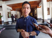 Gibran Tebus Ijazah Siswa yang Ditahan karena Nunggak Bayar Sekolah
