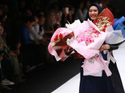 Oki Setiana Dewi Luncurkan 15 Busana Terbaru