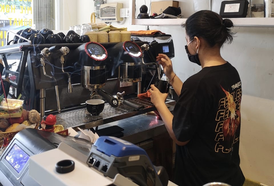 Omzet Obar Cafe Bali Naik Drastis Saat Jalankan Program Barista Asuh