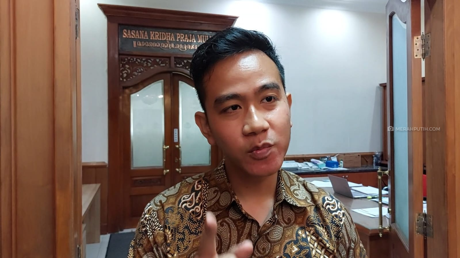 Gibran Ajukan Pembukaan dan Final Piala Dunia U-20 di Stadion Manahan Solo