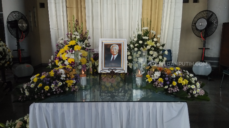 Sebelum Jatuh ke Sungai Hari Darmawan hanya Didampingi sang Sopir