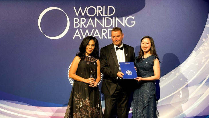 Frank & co. Sabet Penghargaan Sebagai 'Brand of the Year'