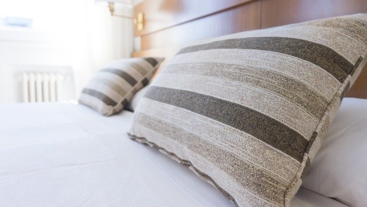 Pentingnya Pillow Talk Meskipun Sudah Lama Menikah