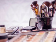 Cantik Maksimal dengan 'Make Up' dan Gaya Rambut Tahun 2020