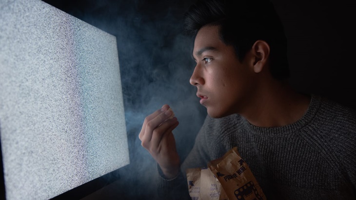 Ini Dia Sederet Dampak Buruk dari Binge-watching
