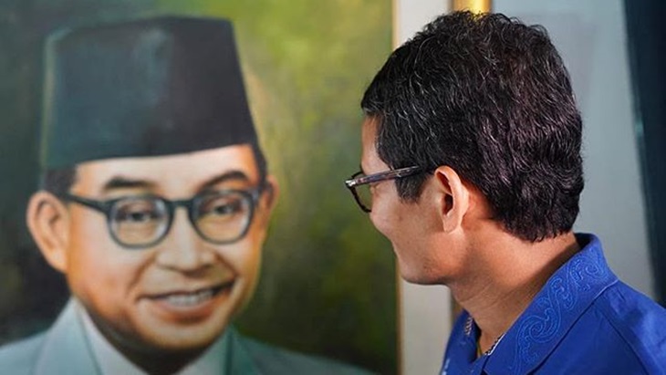 Sandiaga Uno dan Bung Hatta. (Instagram/@sandiuno)