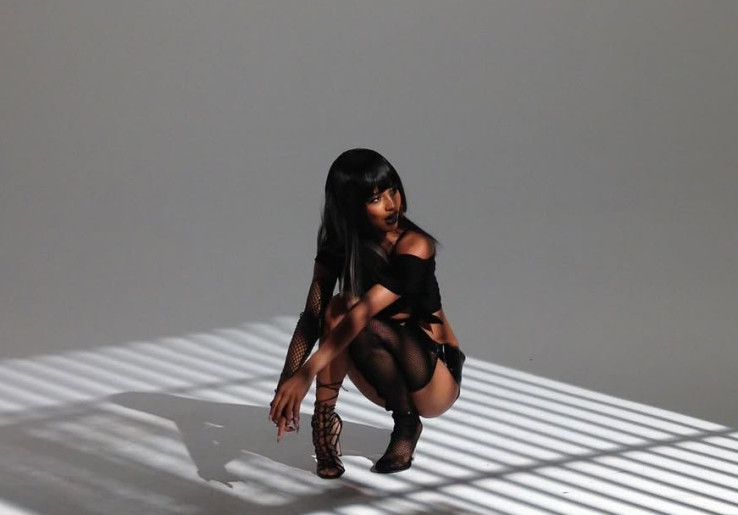 Lirik 'CHANEL' Milik Tyla