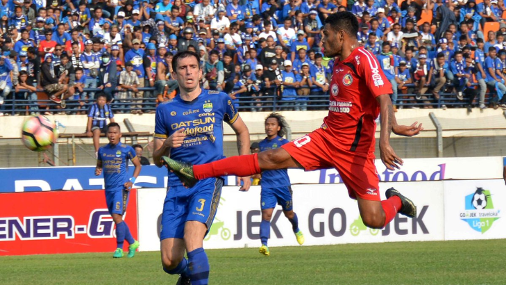 Gol Ezechiel Selamatkan Persib dari Kekalahan