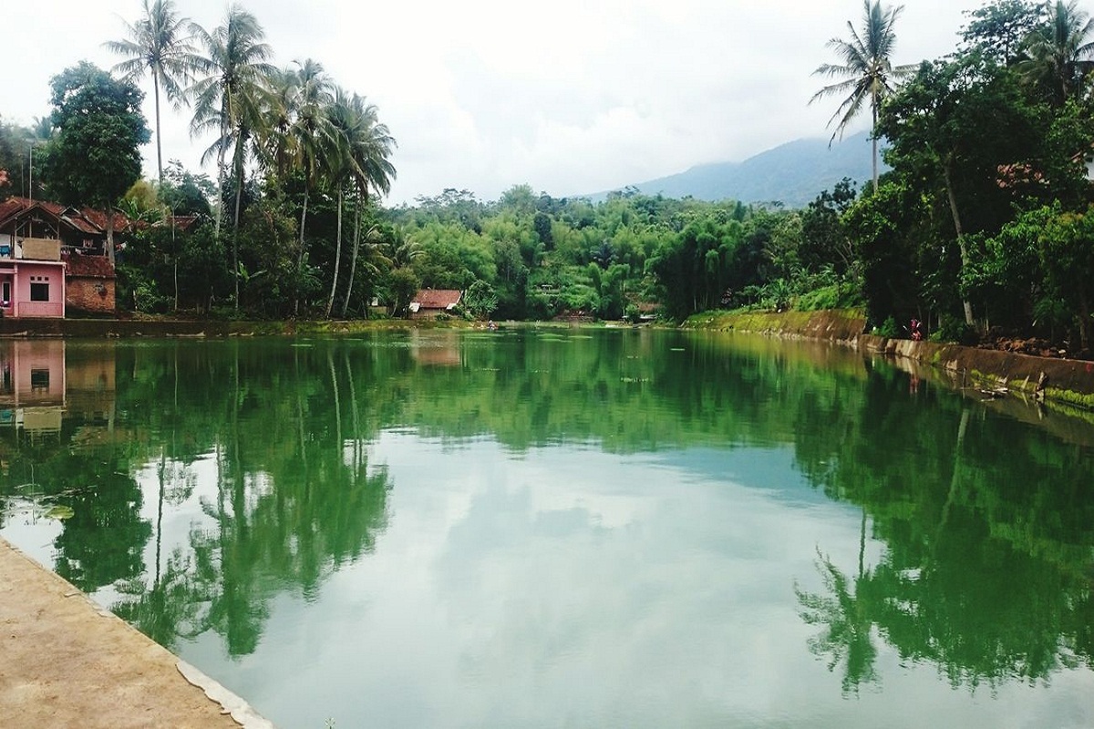  Ribuan Warga Garut Hadiri Festival Cibuyut