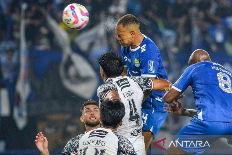Laga Besar Super League Musim Ini, Link Live Streaming Bali United Vs Persib Sabtu Malam 1 November 2025