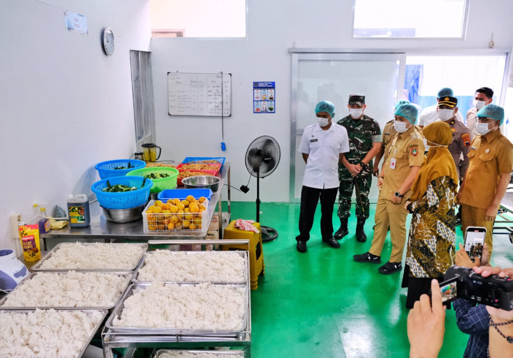 Baru 13 SPPG yang Beroperasi, Pemkot Solo Ingatkan Jangan Kurangi Kualitas MBG
