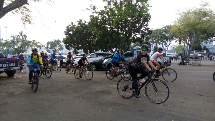 Ramaikan HUT Korlantas ke-62, Polri Gelar Gowes 'Tour De Jakarta'
