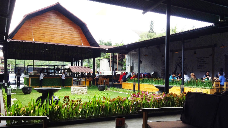 Menikmati Gurihnya Olahan Susu di Baranangsiang Bogor