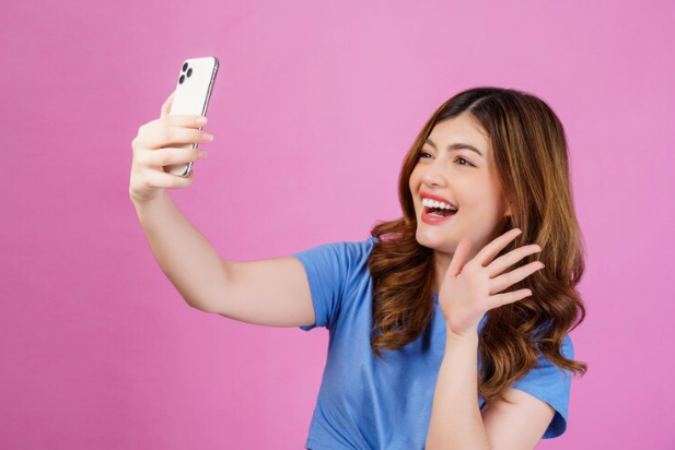 Apa Itu PAP? Istilah yang Populer di Media Sosial