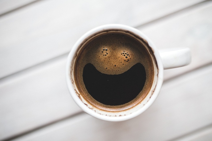 Kopi dapat meredakan sakit kelapa dan migrain. (Foto: Pixabay/kaboompics)
