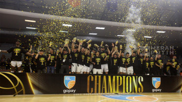 Dewa United Banten Juara IBL 2025 usai Kalahkan Pelita Jaya Jakarta 