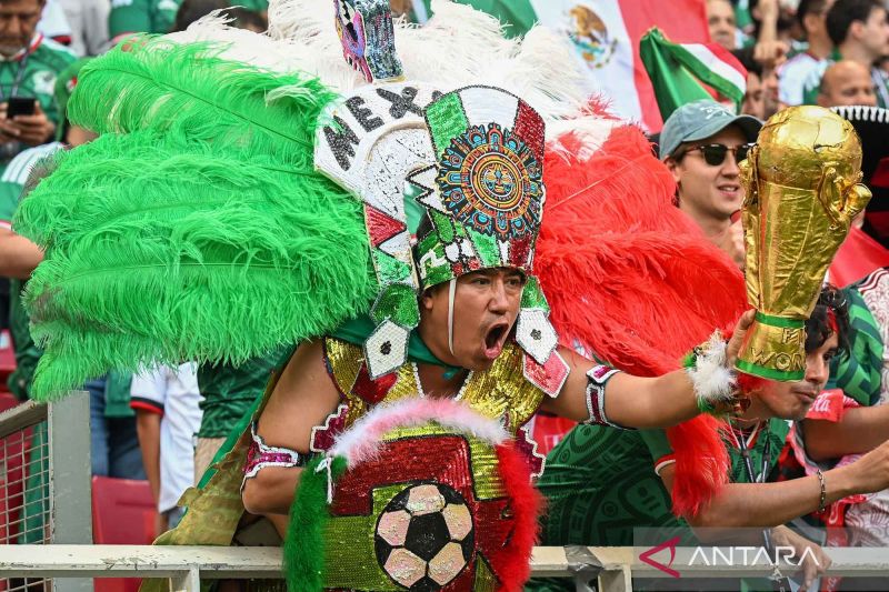 Gemuruh Lagu Cielito Lindo dan Lautan Hijau Warnai Jelang Laga Meksiko Lawan Ekuador