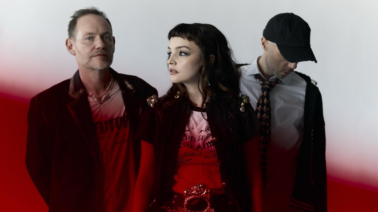CHVRCHES Comeback dengan 'Roses', Bawa Nuansa Rock dan Kritik Sosial