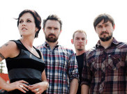 Lagu 'Sunday' Jadi Bagian Penting Album Debut The Cranberries, Simak Liriknya