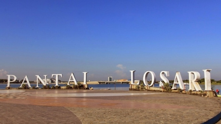 Rekomendasi 4 Wisata Pantai di Makassar