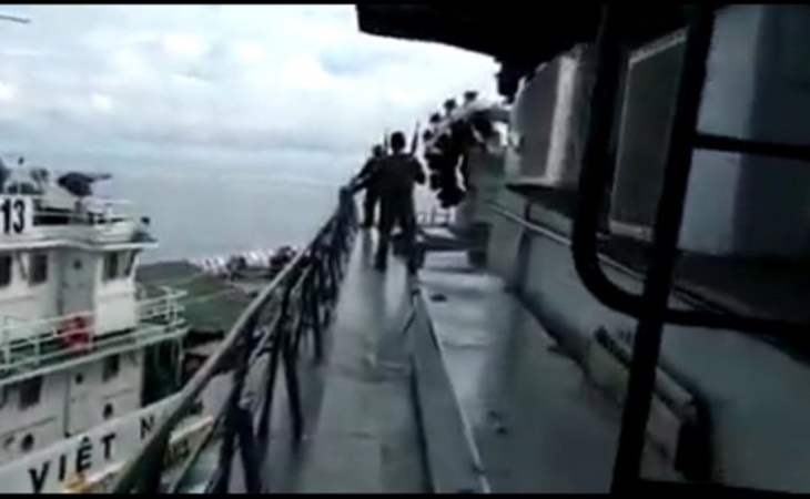Benturan antara KRI Tjiptadi-381 dengan Kapal Pengawas Perikanan Vietnam