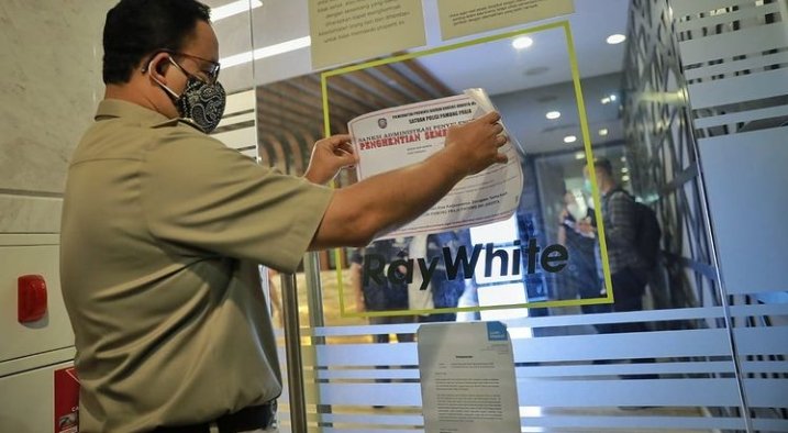 Anies Baswedan tutup kantor Ray White (Foto: Instagram)