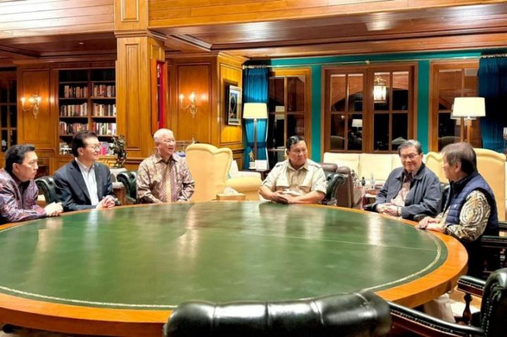 Bertemu 4,5 Jam di Hambalang, Prabowo dan 5 Pengusaha Bahas Agenda Strategis Nasional