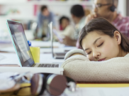 Sulit Bergaul? Berarti Anda Kurang Tidur