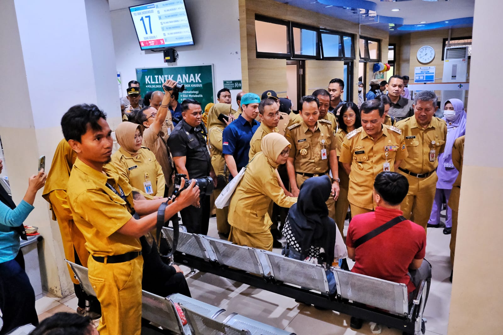 RSUD Solo Jadi Rujukan Pasien Dari Jatim, Gubernur Ahmad Luthfi Minta Perbaikan Layanan