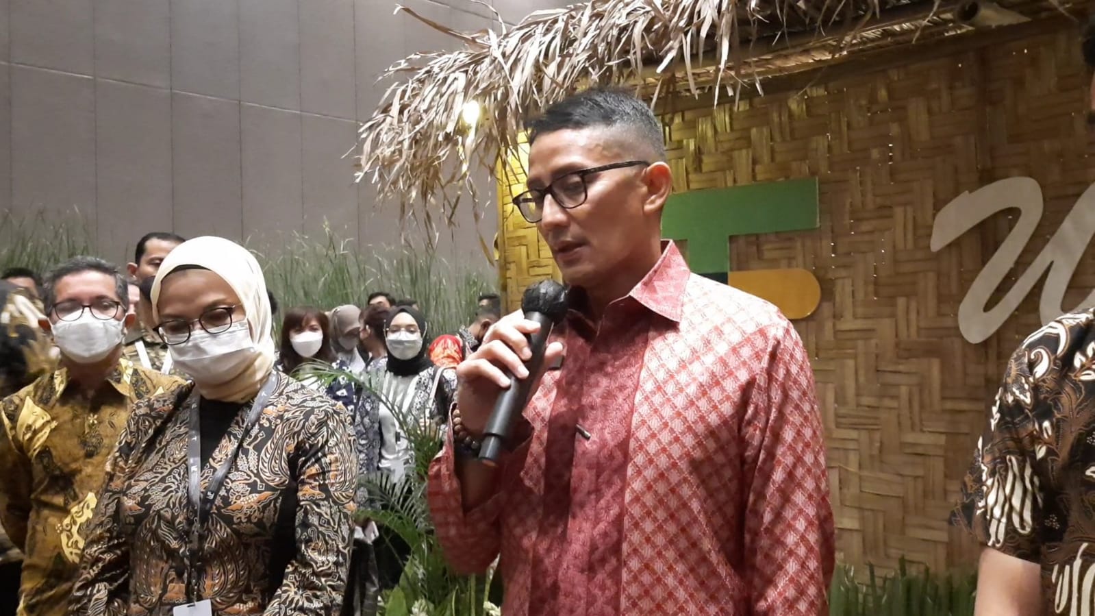 Sandiaga Komentari Kenaikan Tiket Wisata Pulau Komodo